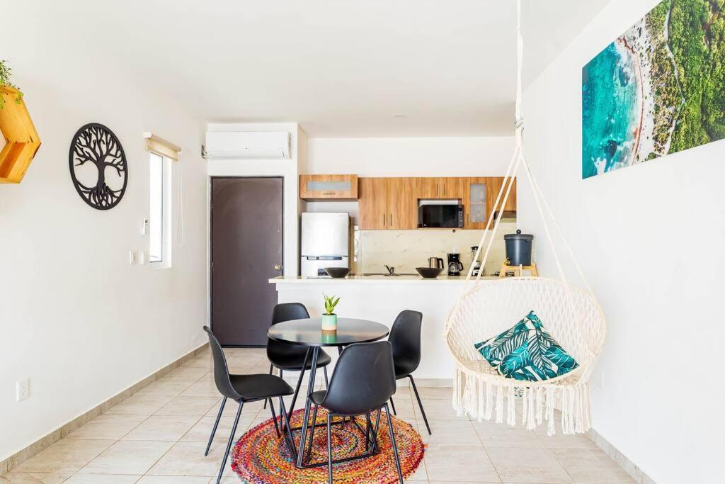 פוארטו מורלוס Lovely Cozy Apt W/Pool 2 Bedrooms. Great Location! מראה חיצוני תמונה