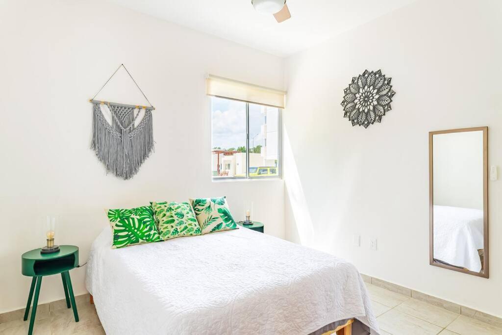 פוארטו מורלוס Lovely Cozy Apt W/Pool 2 Bedrooms. Great Location! מראה חיצוני תמונה