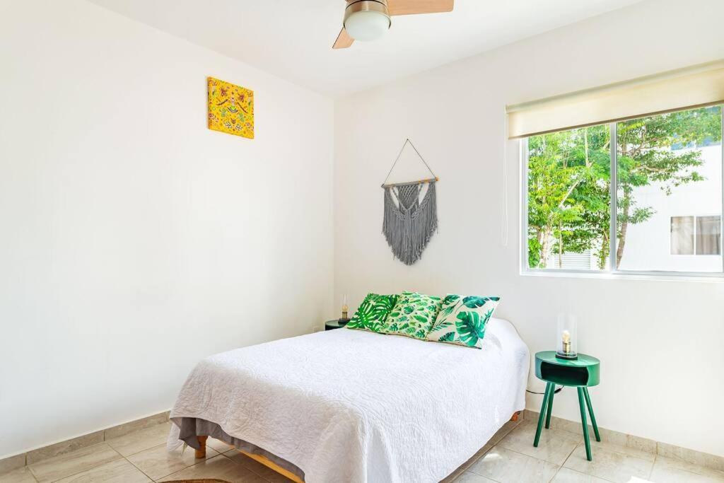 פוארטו מורלוס Lovely Cozy Apt W/Pool 2 Bedrooms. Great Location! מראה חיצוני תמונה
