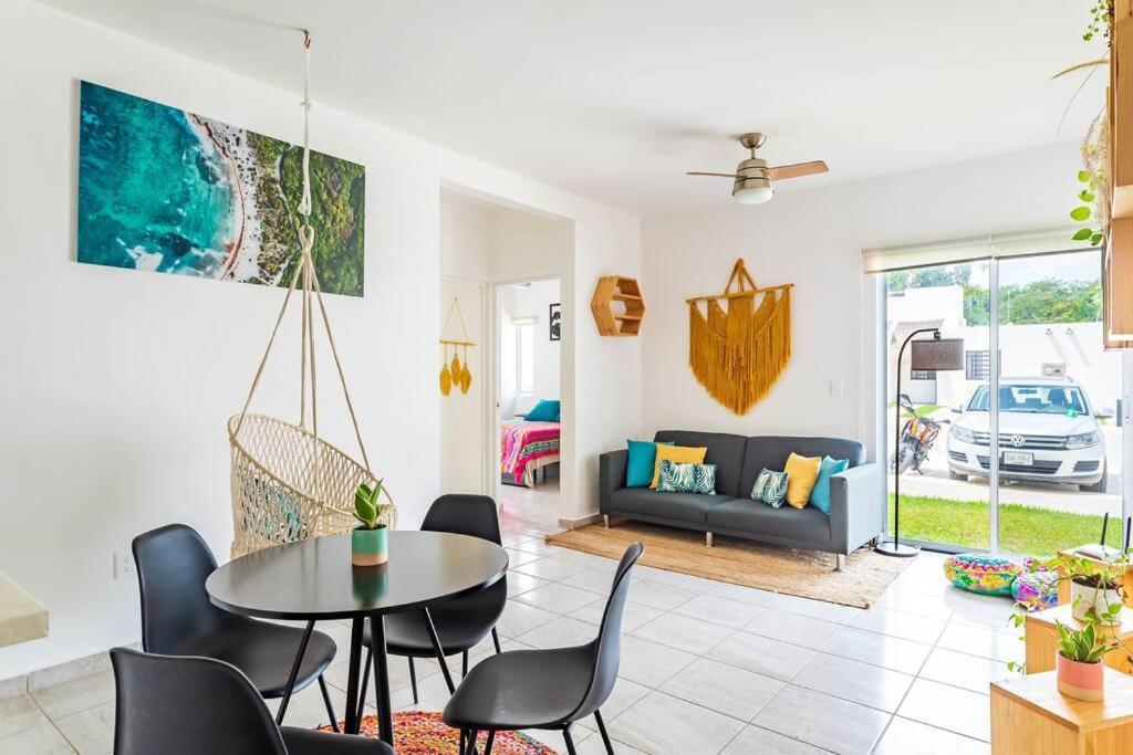 פוארטו מורלוס Lovely Cozy Apt W/Pool 2 Bedrooms. Great Location! מראה חיצוני תמונה
